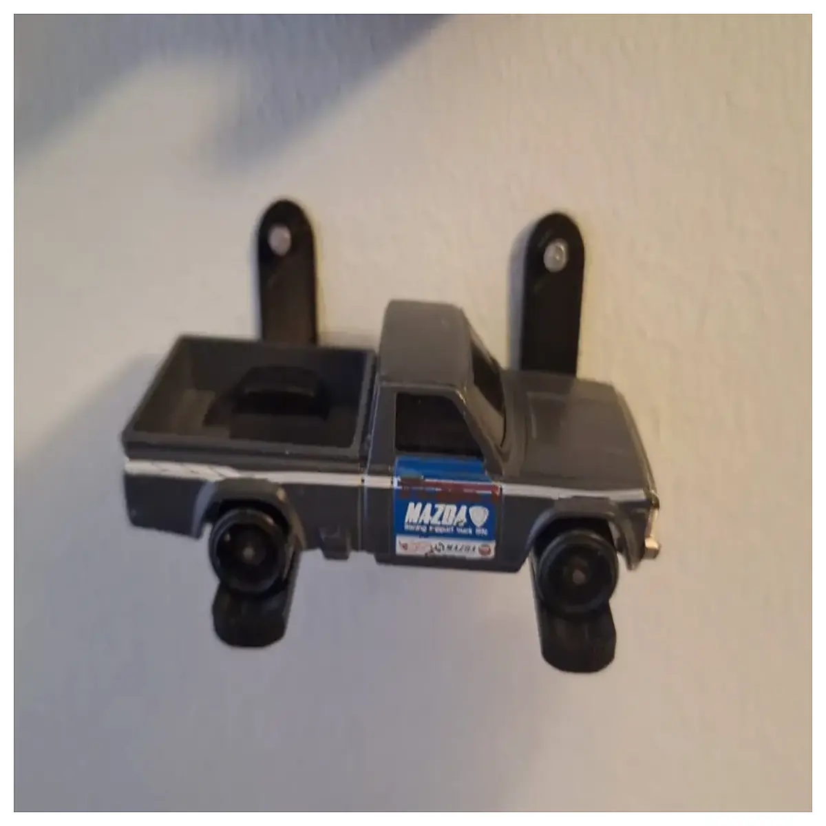 35g Lightweight Thermal Roll Wall Bracket Wall Mounting Support Easy Installation Ideal for Home Decor Wall Bracket Accessories