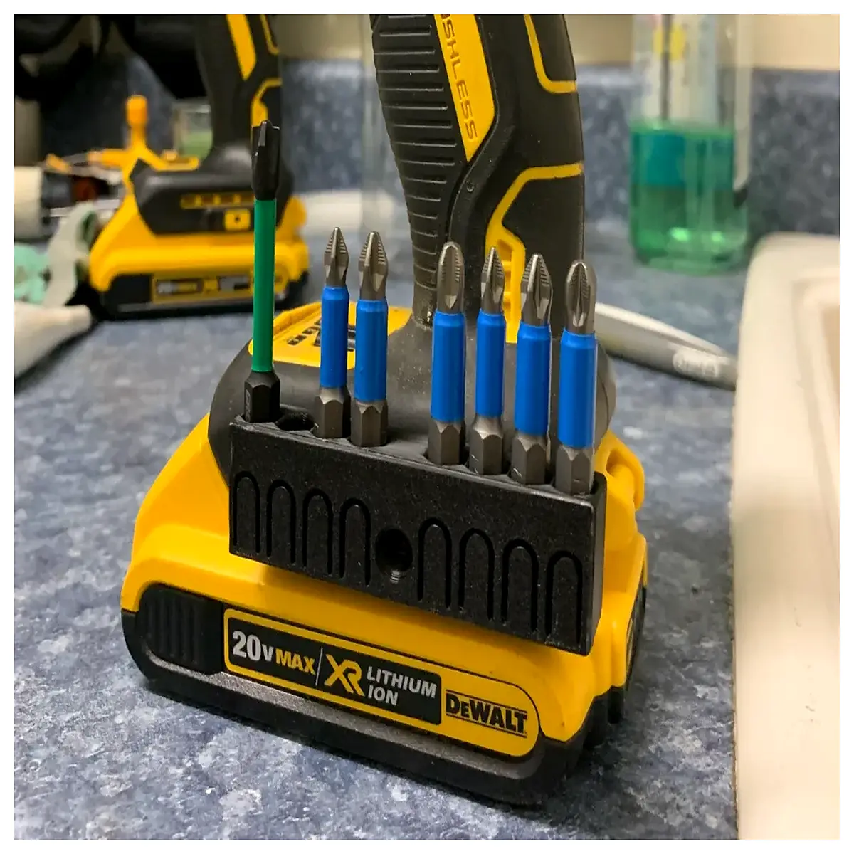 De Wei Screw Driver Drill Bit Organizer Box Tool Storage Case Repair Parts Organizer Toolbox
