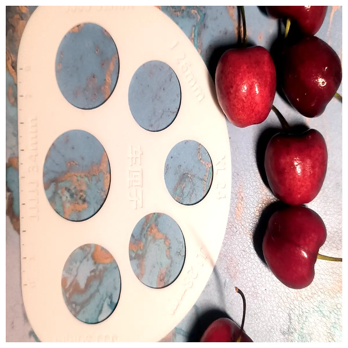 Cherry Measuring Ruler Sweet Fruit Gauge Dessert Baking Measurement Tool Cake Fruit Measuring Board