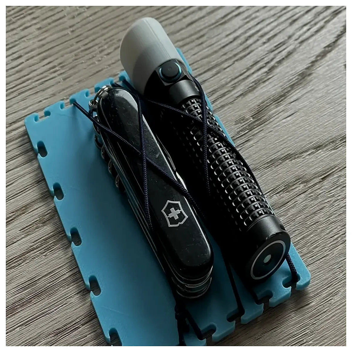 EDC Organizer V1 Multi Tool Gear Storage Daily Carry Outdoor Survival Emergency Essential Accessories