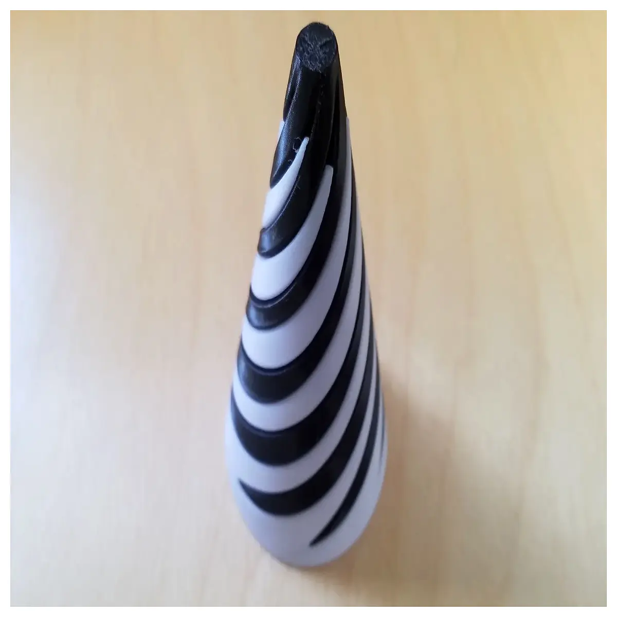 Spiral Twist Stress Ball Toy Anxiety Relief Stress Reducer Desk Decoration Aid Puzzle Toy