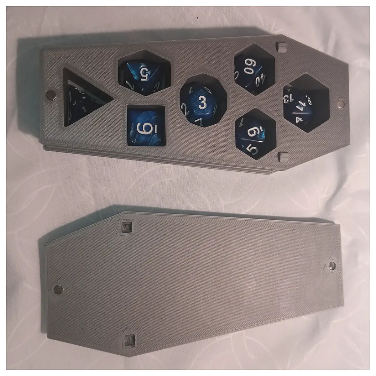 dungeons and dragons dice tray leather roll up organizer with lid for tabletop rpg gaming accessories storage