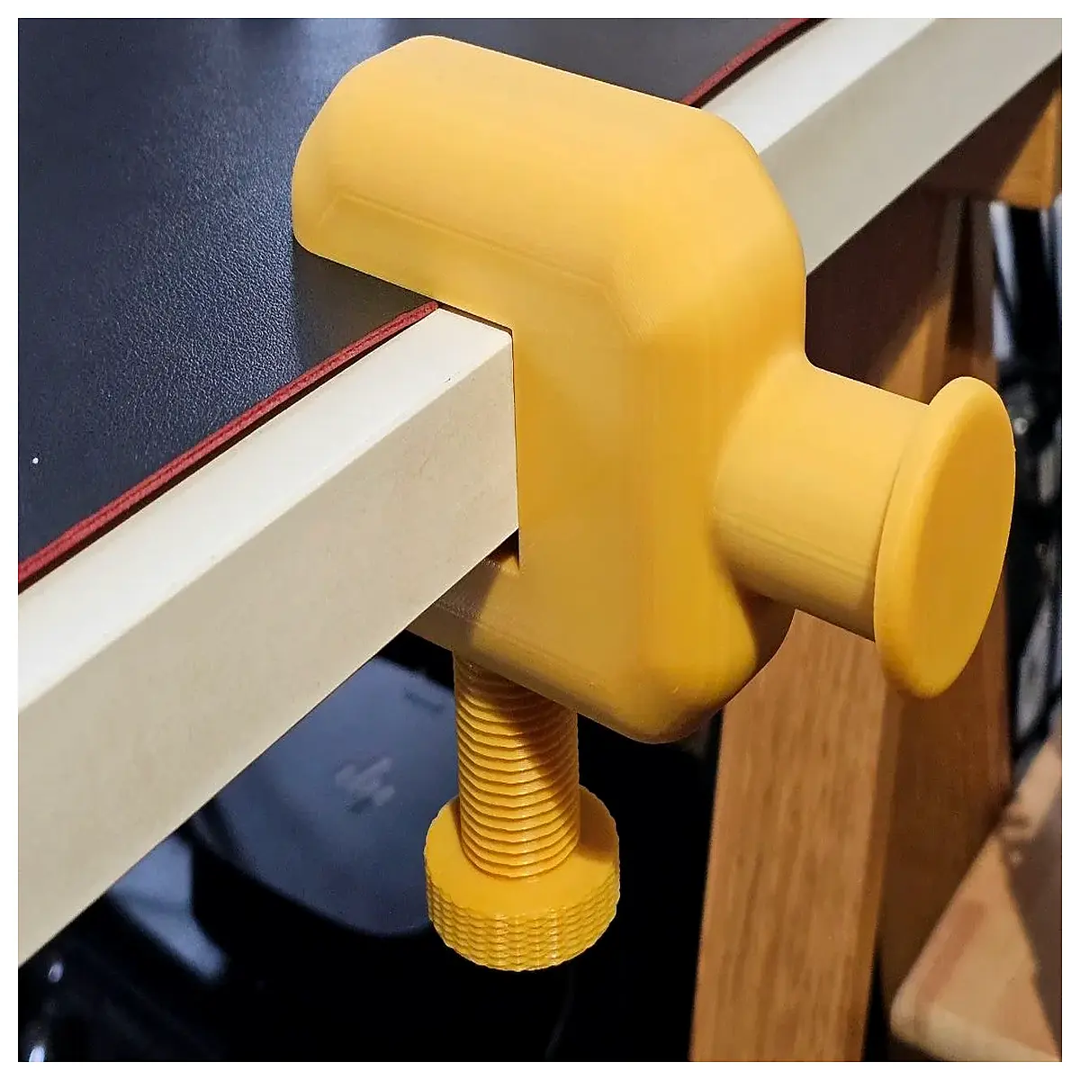 Desktop Hooks Desk Clips Holder Bag Hooks Item Clips Office Desk Accessories Easy Fixing Tool