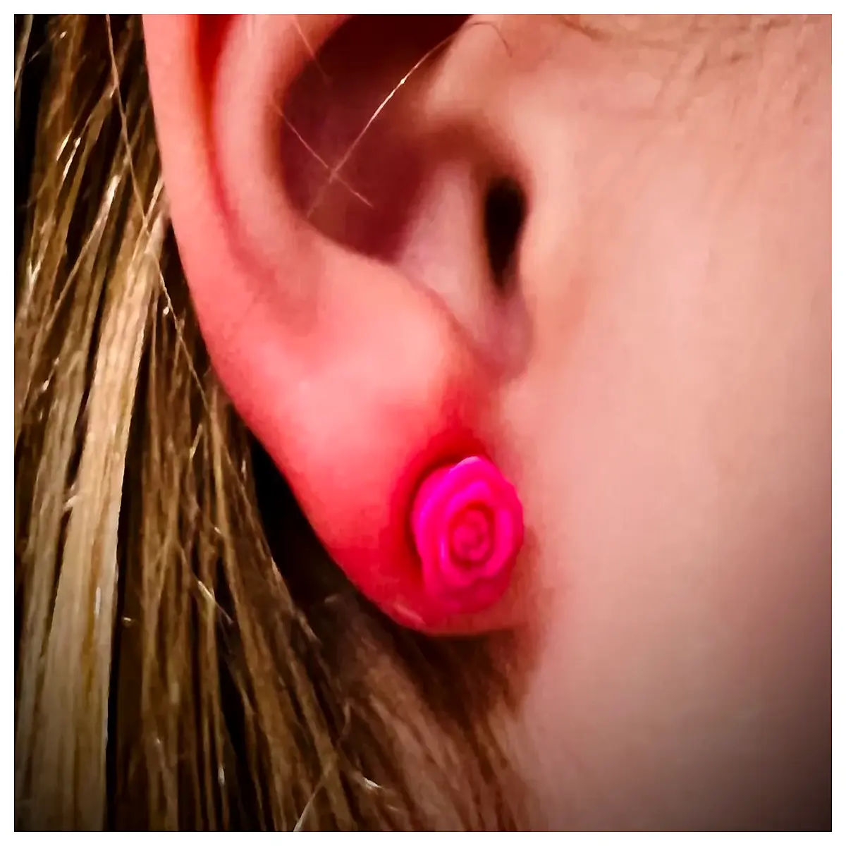 Magnetic Rose Earrings Women s Style Romantic Flower Earrings Jewelry Accessories Elegant Gift Magnetic Ear Studs