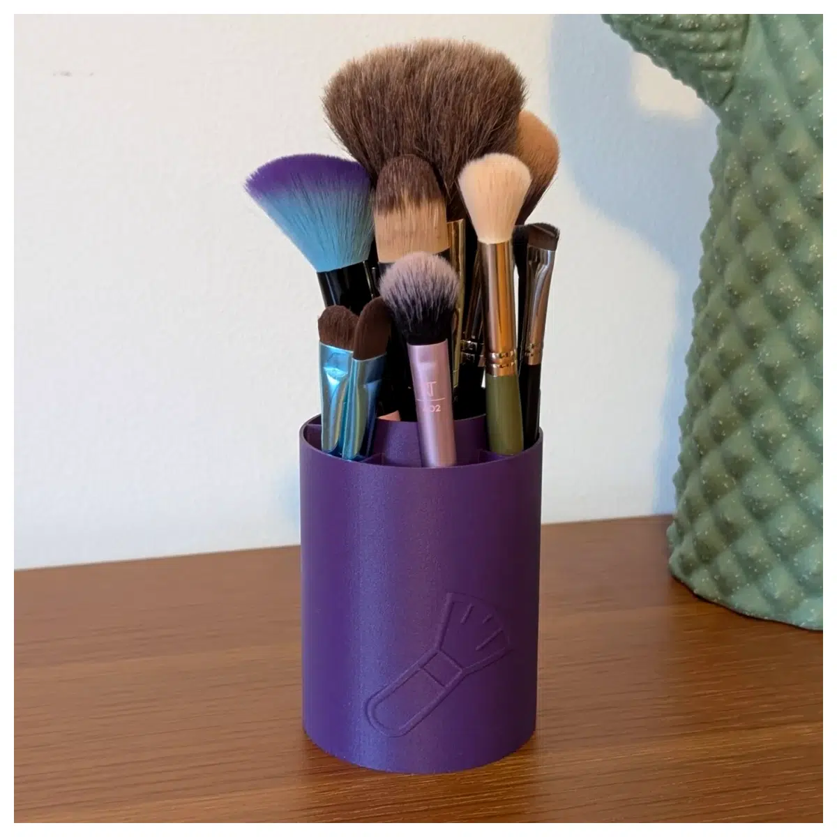 Makeup Brush Organizer Box Brush Storage Container Brush Set Organizer Multi Compartment Holder Brush Storage Solution