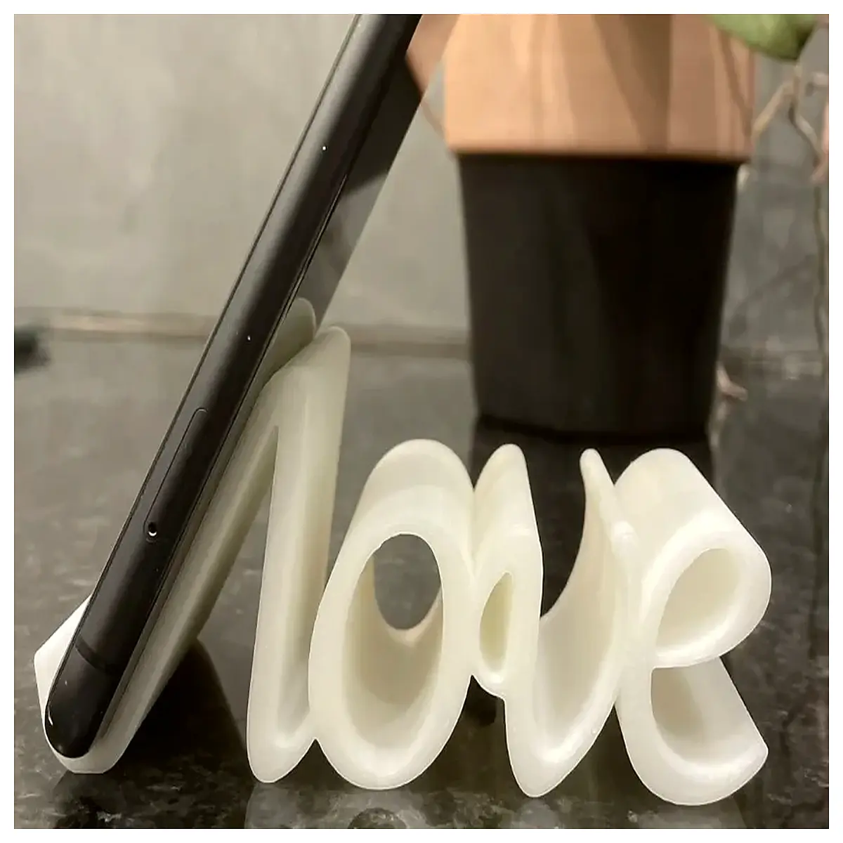 Valentine s Day Phone Holder Gift Car Dashboard Mount Mobile Phone Stabilizer Accessory Holder