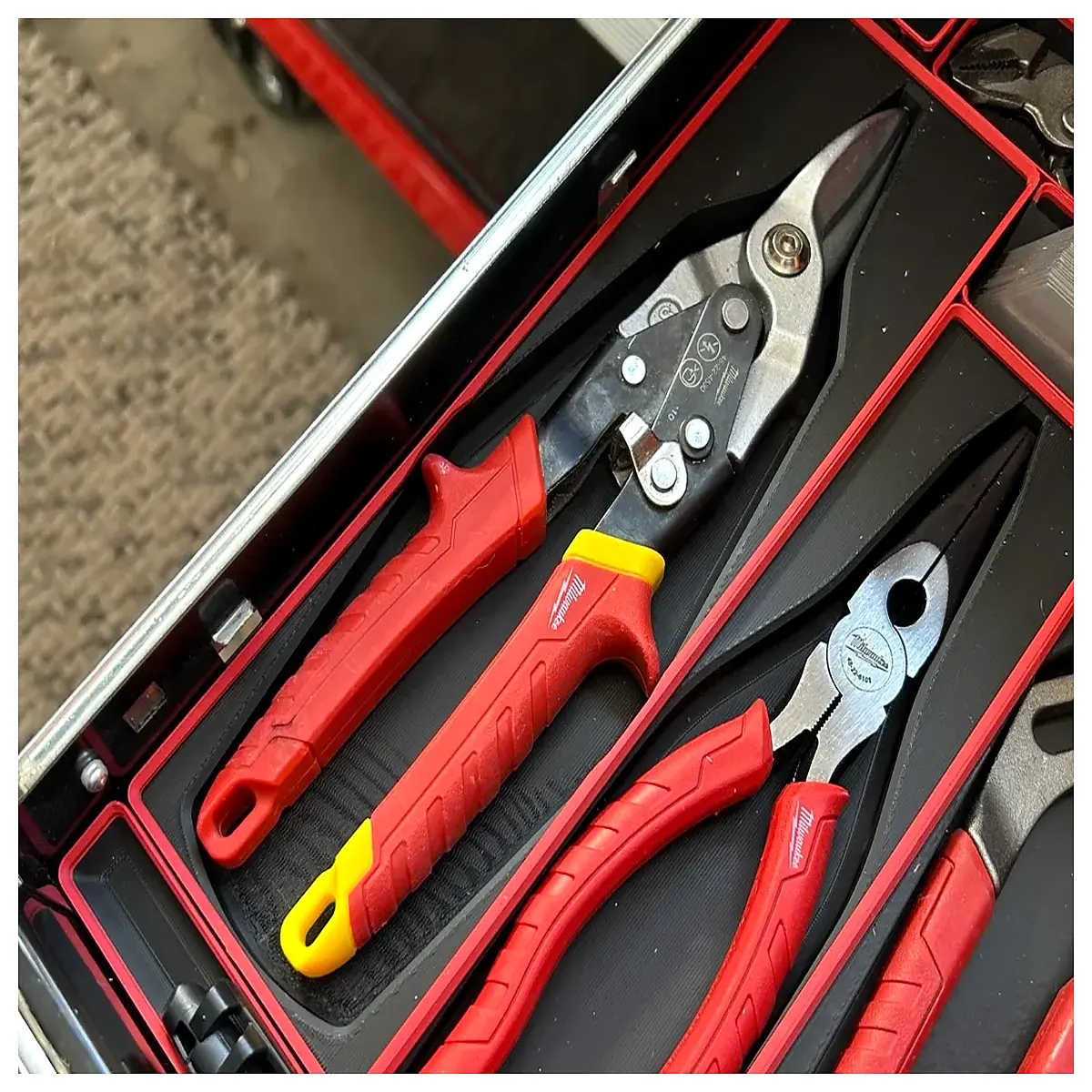 gridfinity organizer bin for cutting pliers straight 10mm compact storage