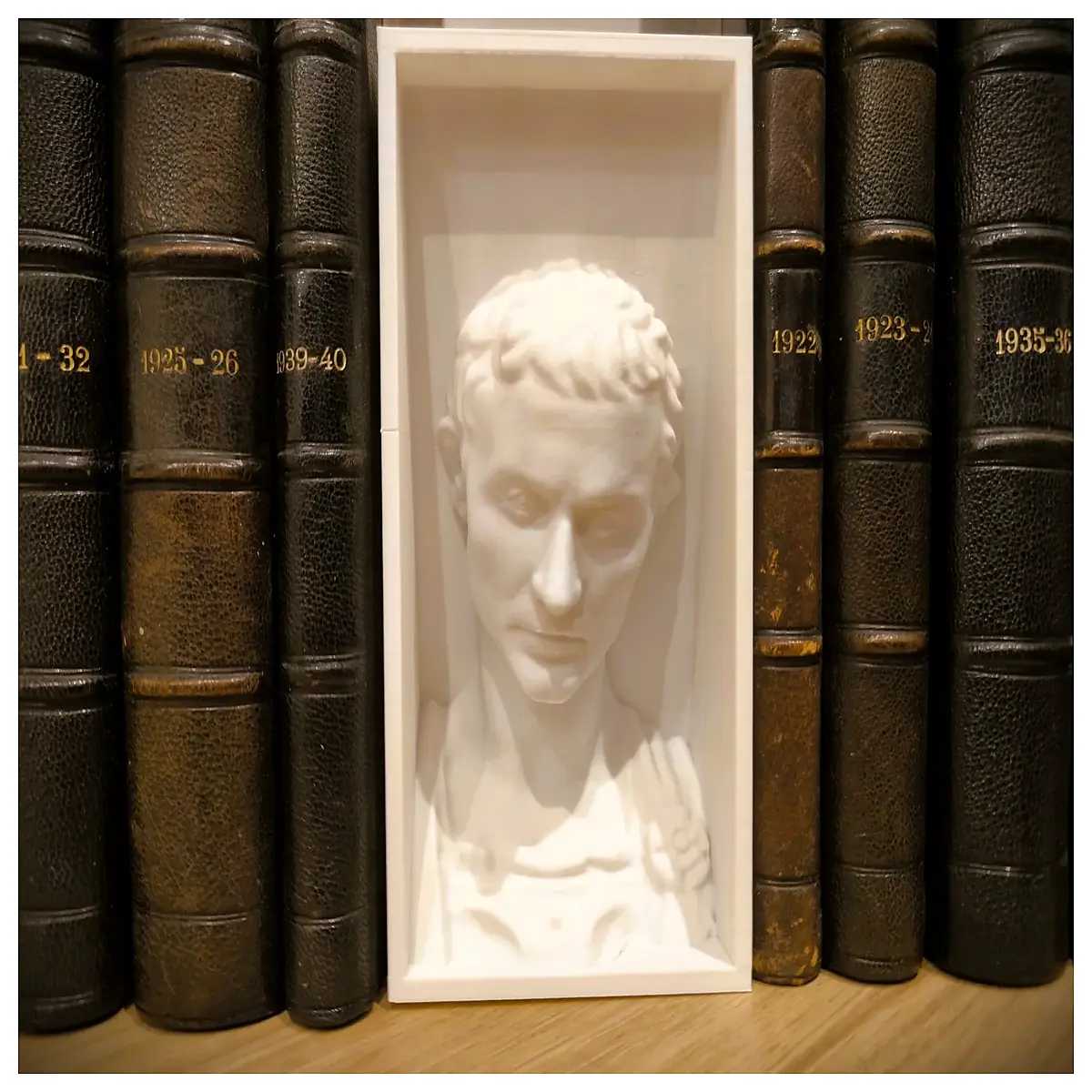Caesar Statue Model Roman Empire Historical Figure Desk Ornament Collectible Display Piece