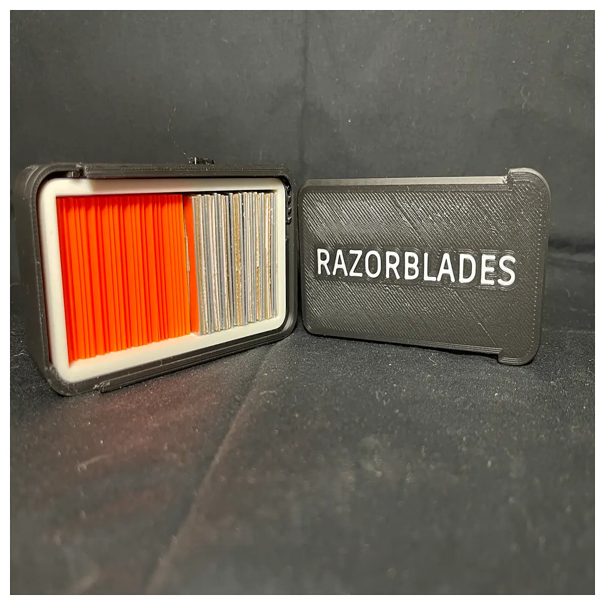 travel blade holder case organizer waterproof storage box for safety razors and replacement cartridges bathroom counter