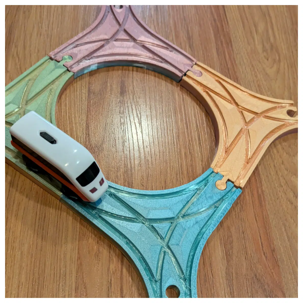 Track Round Crossing Connector 4 Piece Train Track Accessories Model Railway Compatible