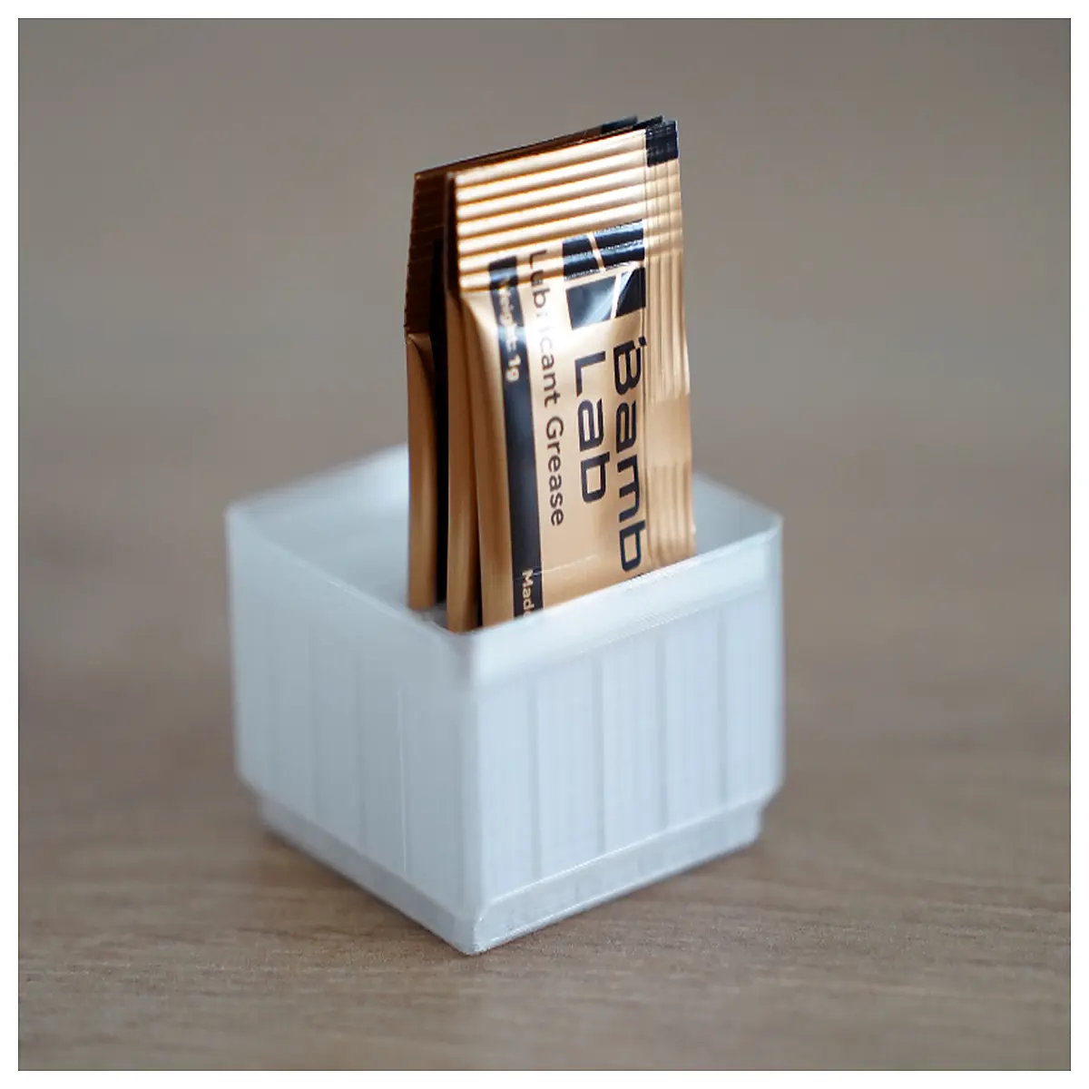 Gridfinity Lubricant Box 1x1x3U Grease Storage Container Mechanical Tool Accessories Assembly Tool Storage Box
