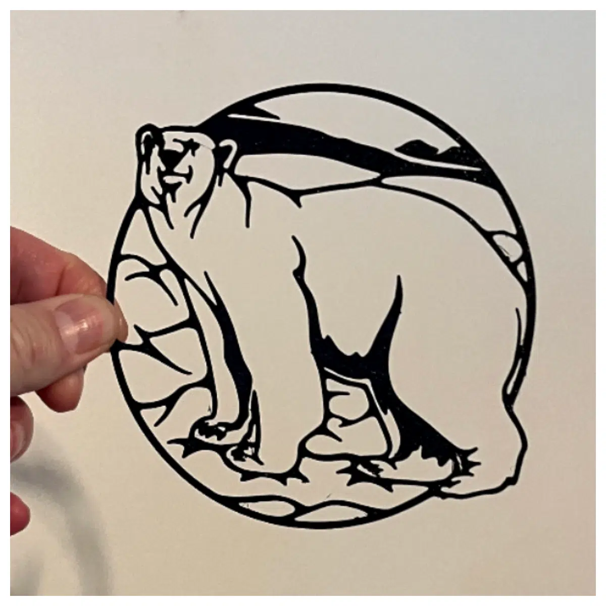 Wall Art Polar Bear Circle Mural Painting Wall Decor Hanging Ornament Indoor Decoration Modern Minimalist
