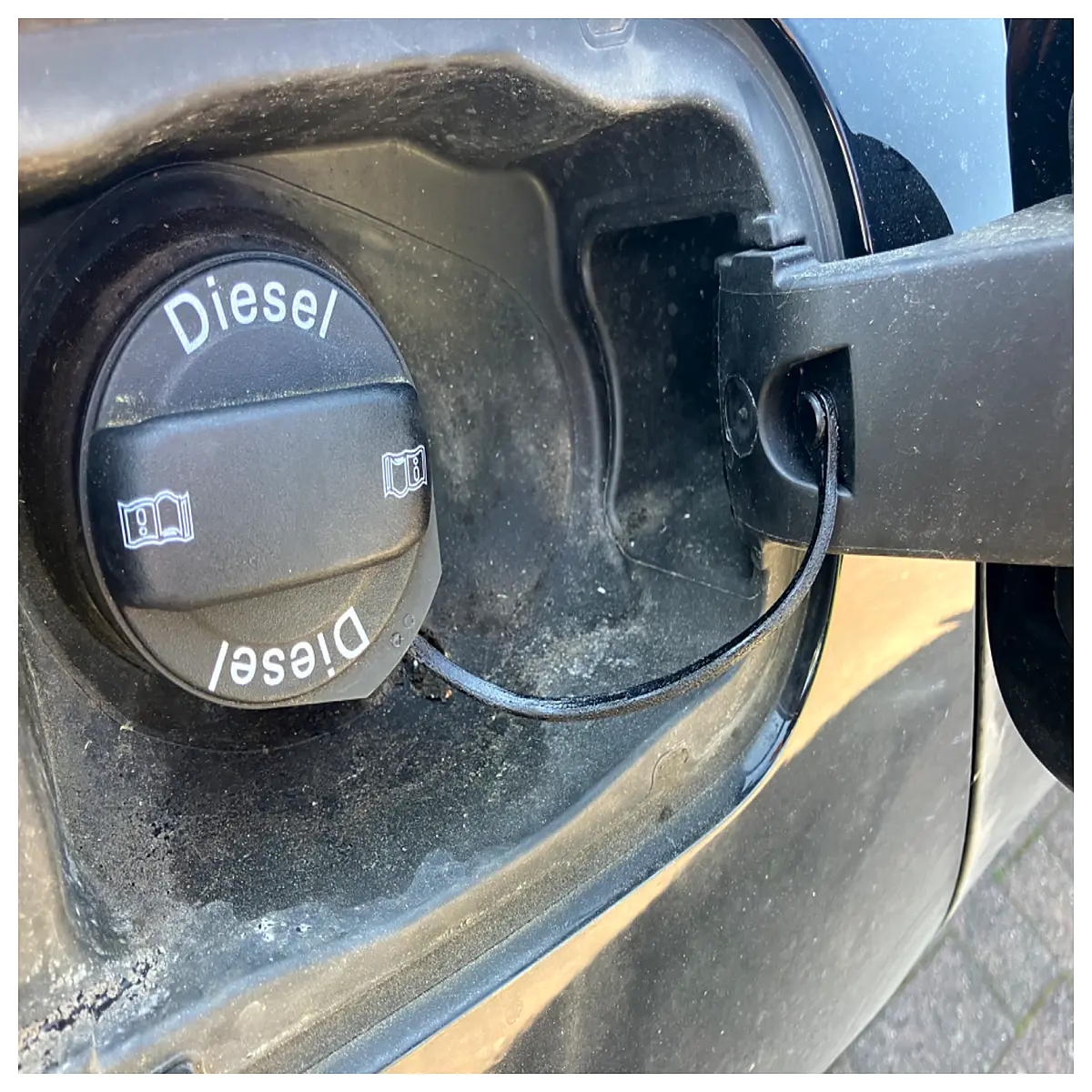 Fuel Tank Cap Lock Anti Theft Device for Fuel Tank Security Car Theft Prevention