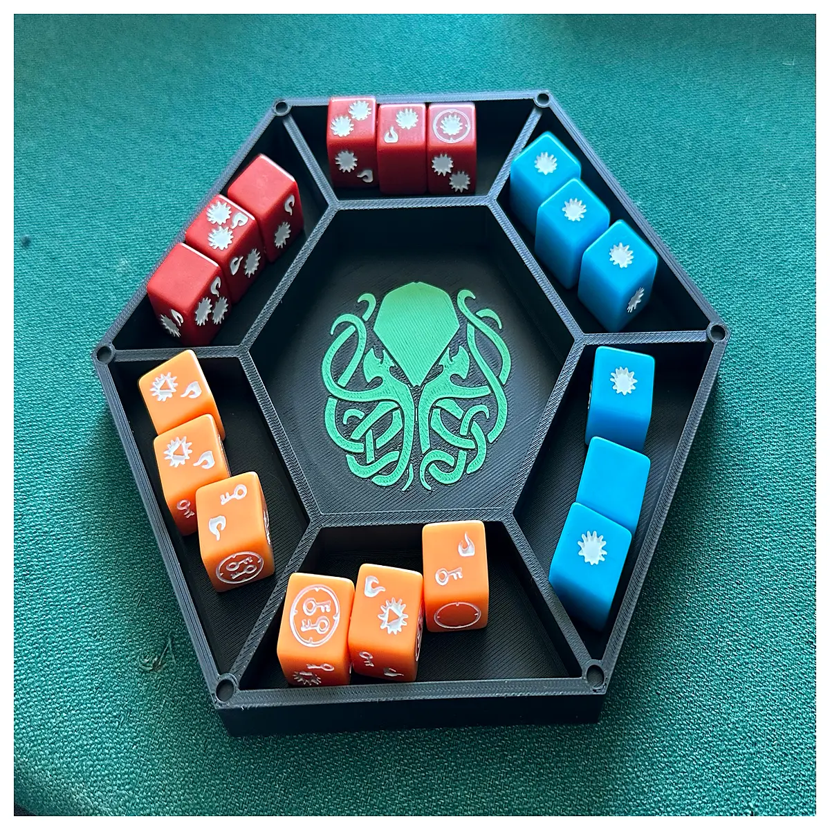 Call of Cthulhu Hex Grid Mat Dice Tray RPG Accessories Game Night Essentials Stable Dice Support