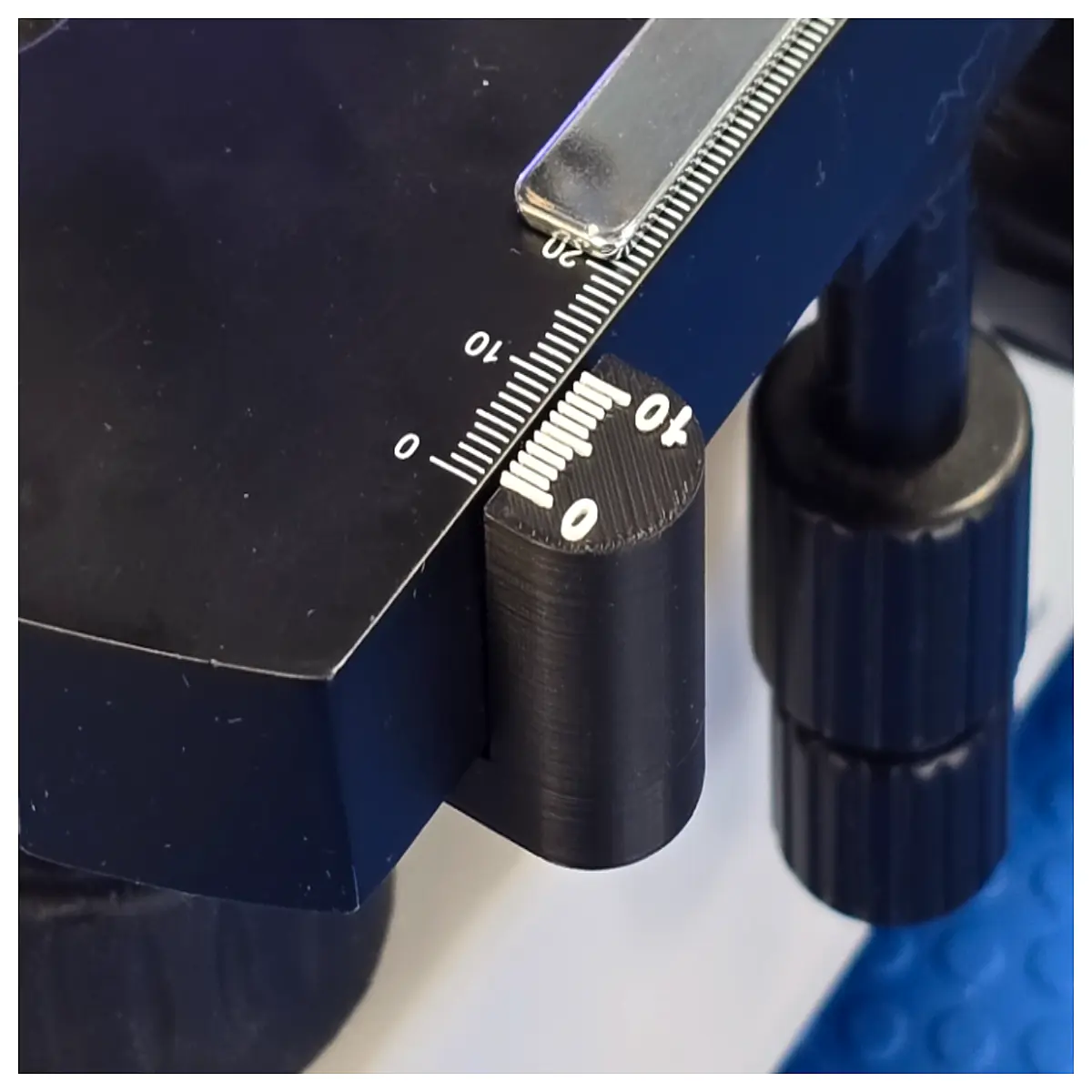 Microscope Parts Eyepiece Focusing Mechanism Stage Objective Lens Microscope Accessories Lab Use Education Scientific Research Microscope Componen
