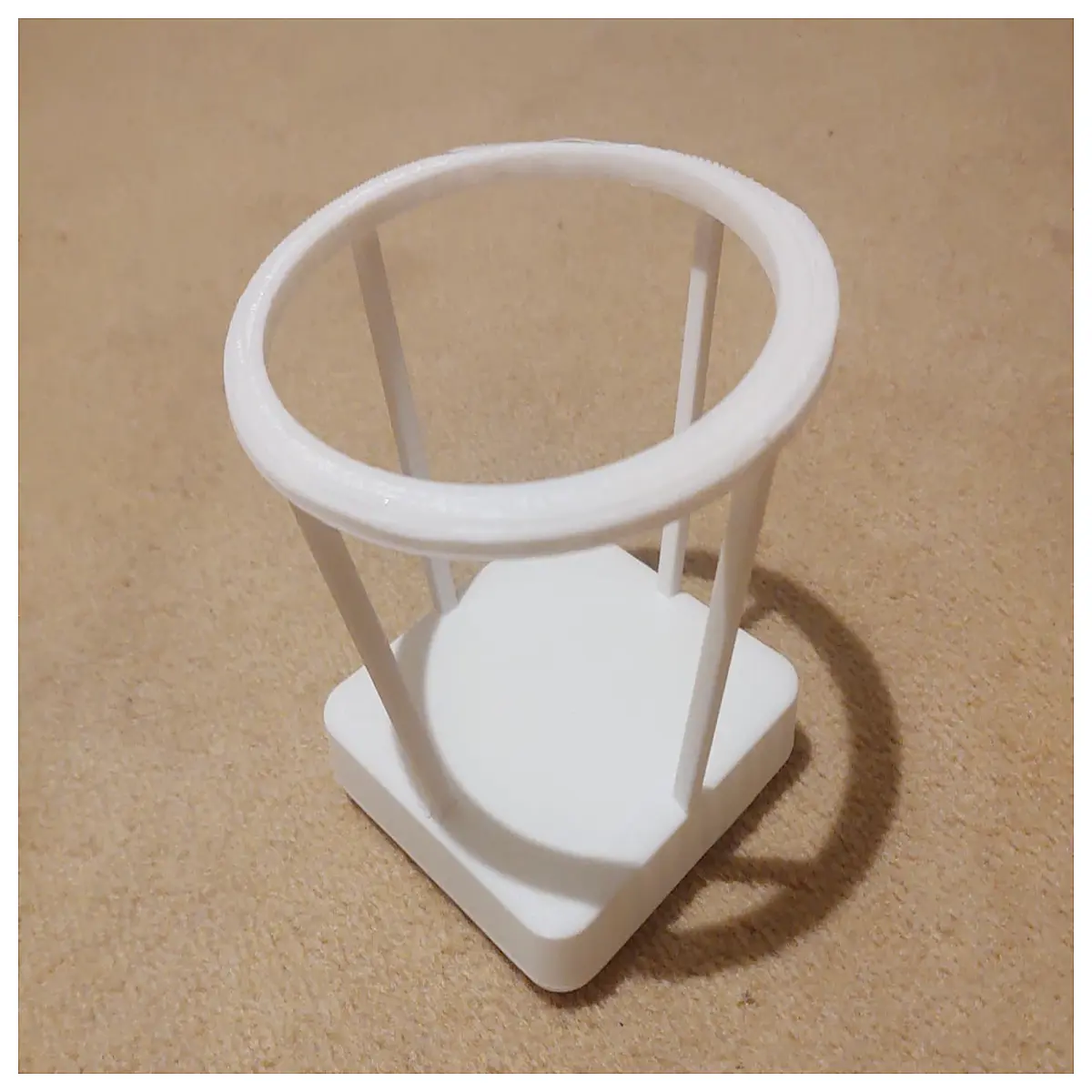 Desktop Ball Stand Phone Tablet Holder Rotating Stand 360 Degree Adjustable Desktop Mount Holder Simple Stand Office Learning