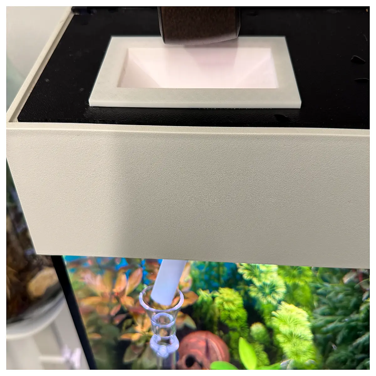 Aquarium Automatic Fish Feeder Device Smart Feeding System Fish Food Dispenser Aquarium Accessories Automatic Feeding Nutrient Supplement