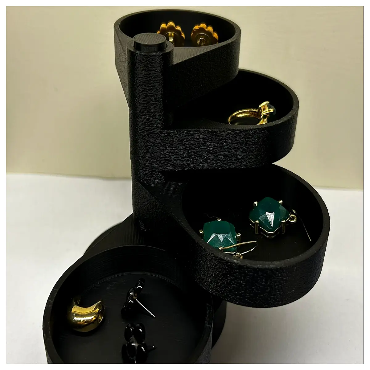 Rotating Jewelry Box Bearingless Jewelry Box Rotating Display Box Jewelry Organizer Empty Box Gift Idea Small Parts Storage
