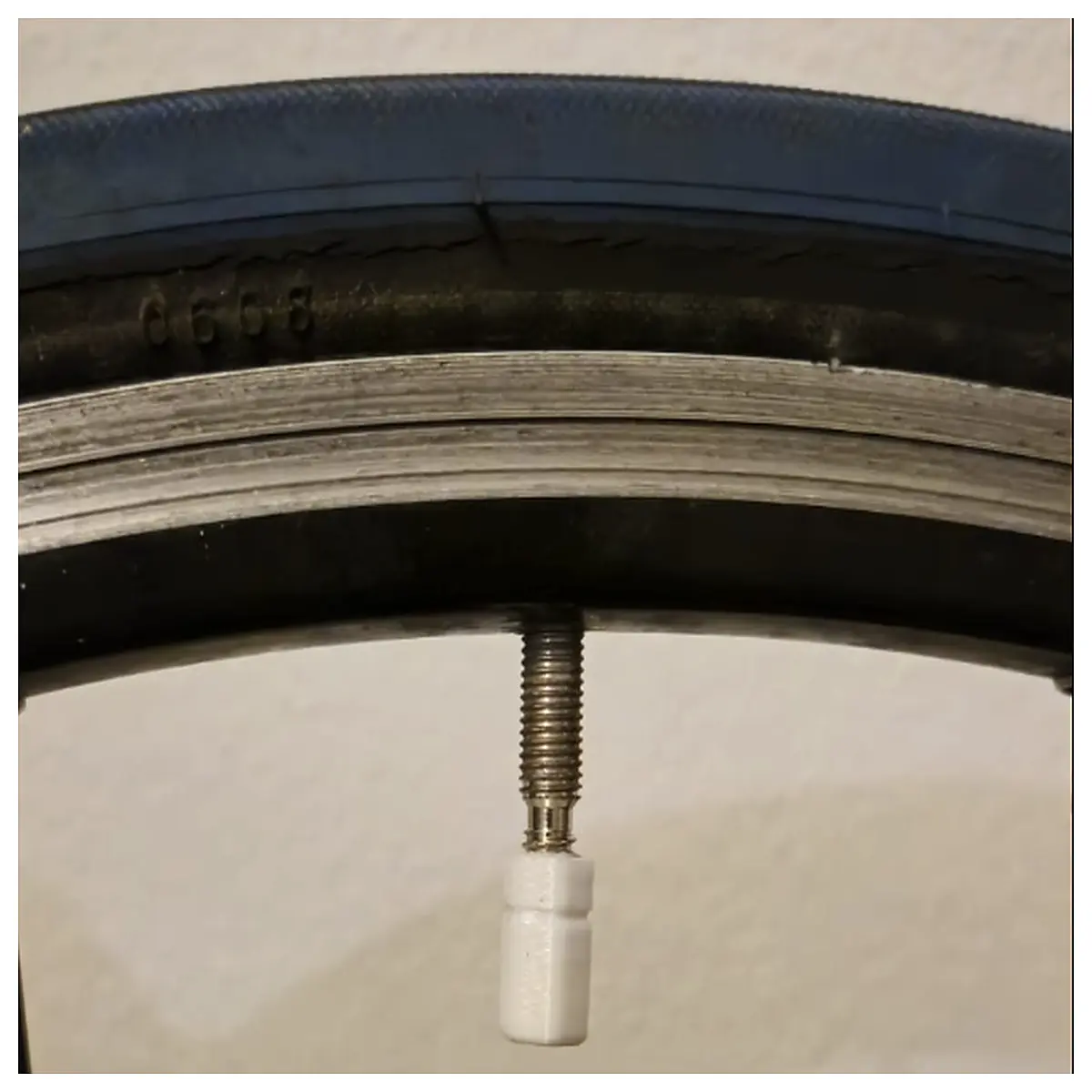 Bike Schrader Valve Cap Seal Stopper Valve Stem Cap Tire Valve Cover Replacement Parts Cycling Accessories