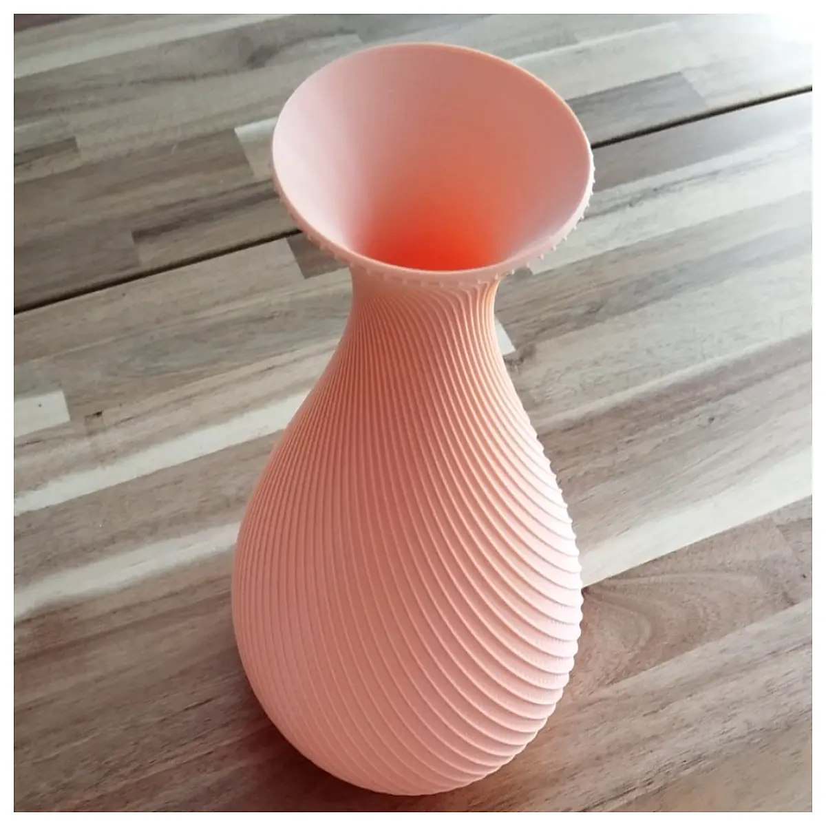 Ceramic Vase Classic Design Decorative Item Home Decor Art Gift Classic Vase