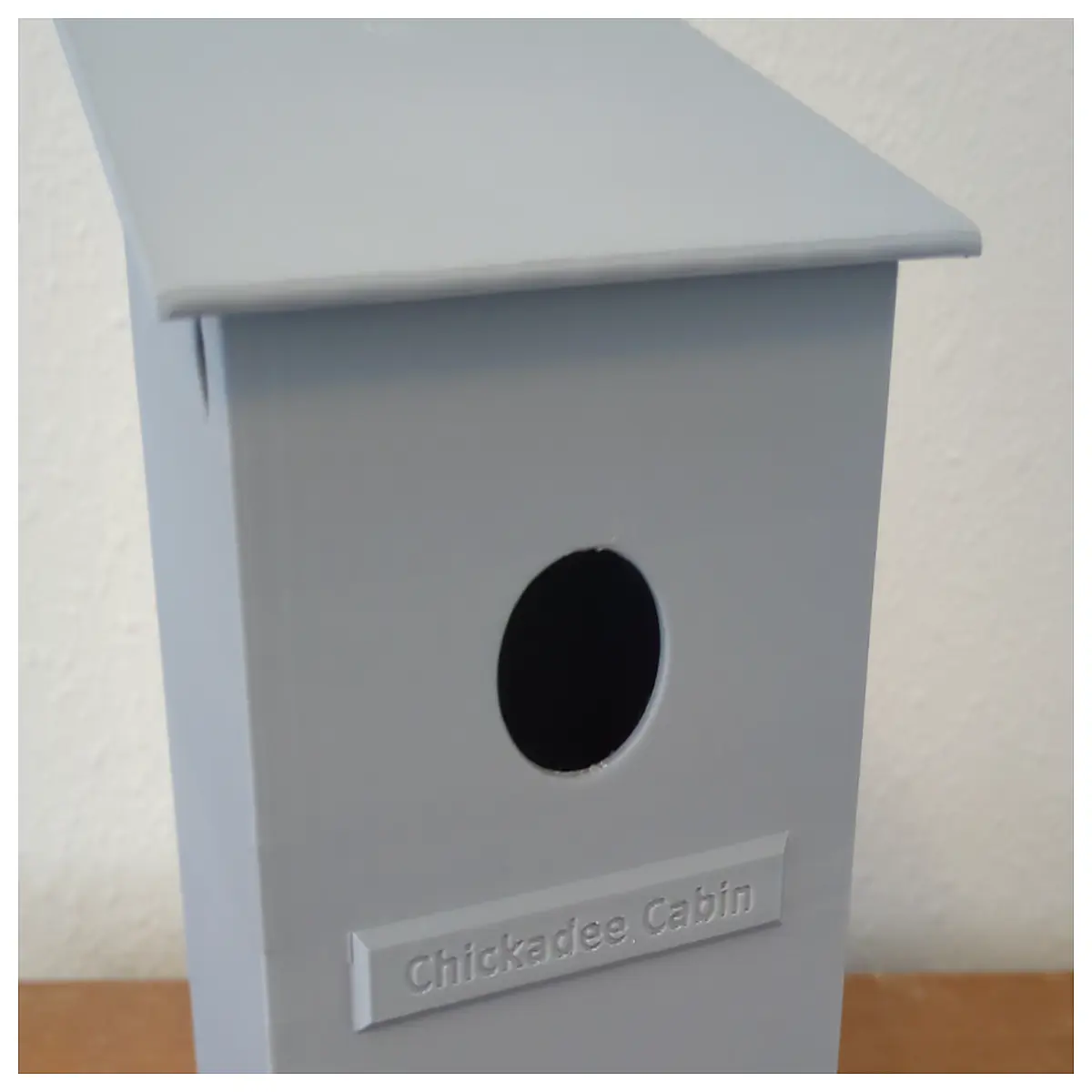 bird house for wrens and chickadees small nesting box with entry hole outdoor garden wildlife shelter