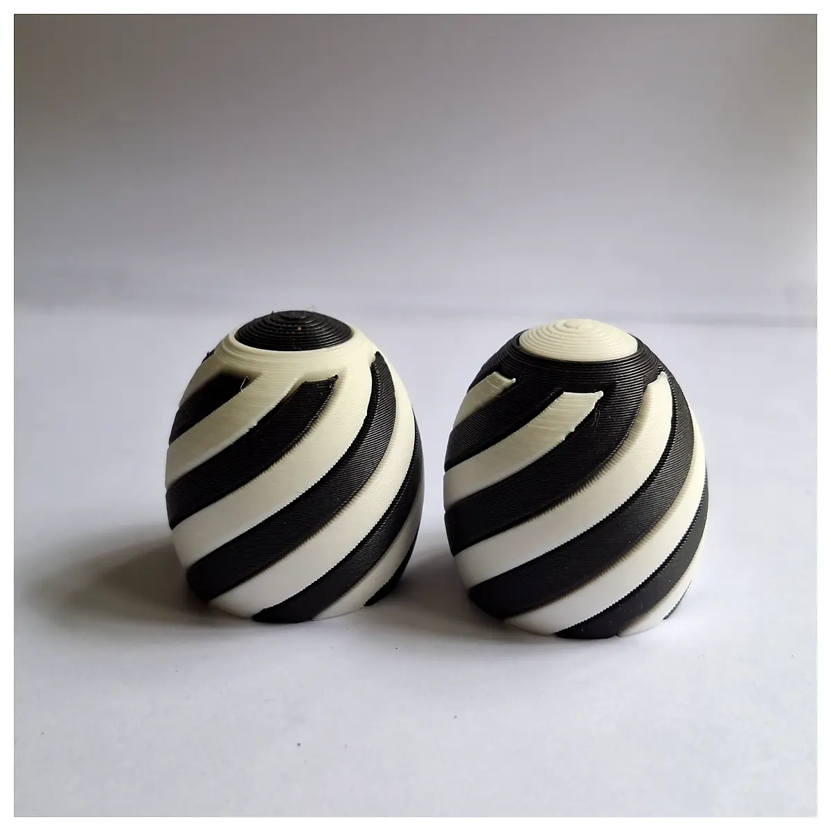 Spherical Spiral Fidget Toy Stress Relief Fun Kids Teens Fidget Toy Calming Anxiety Novelty Plaything