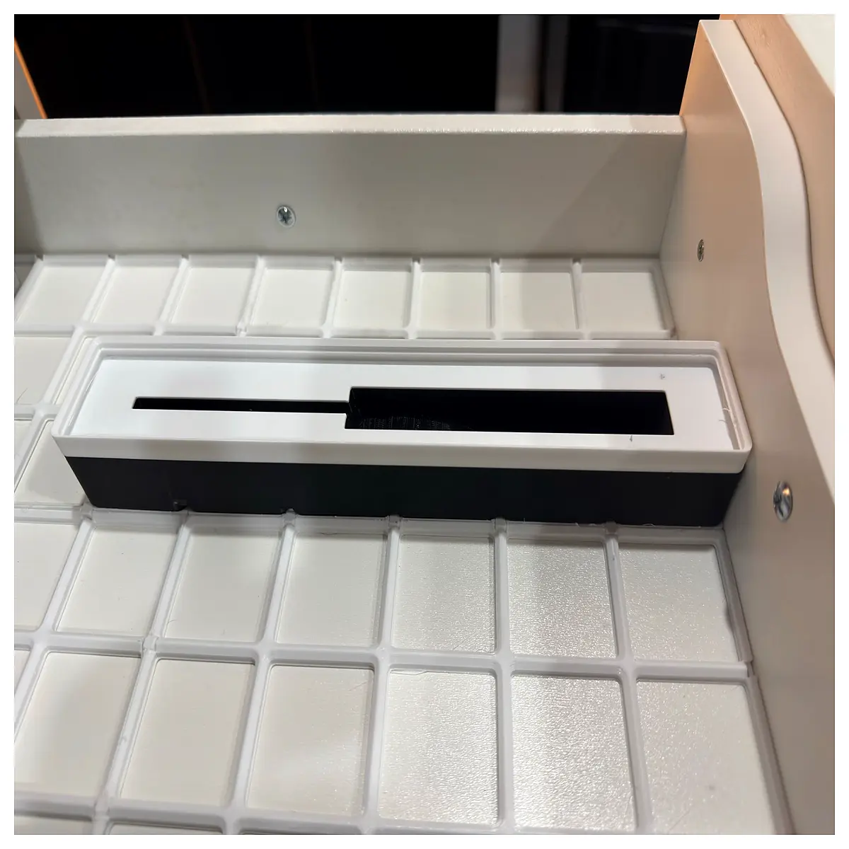 wide gridfinity scissor holder organizer bin for workshop drawer storage