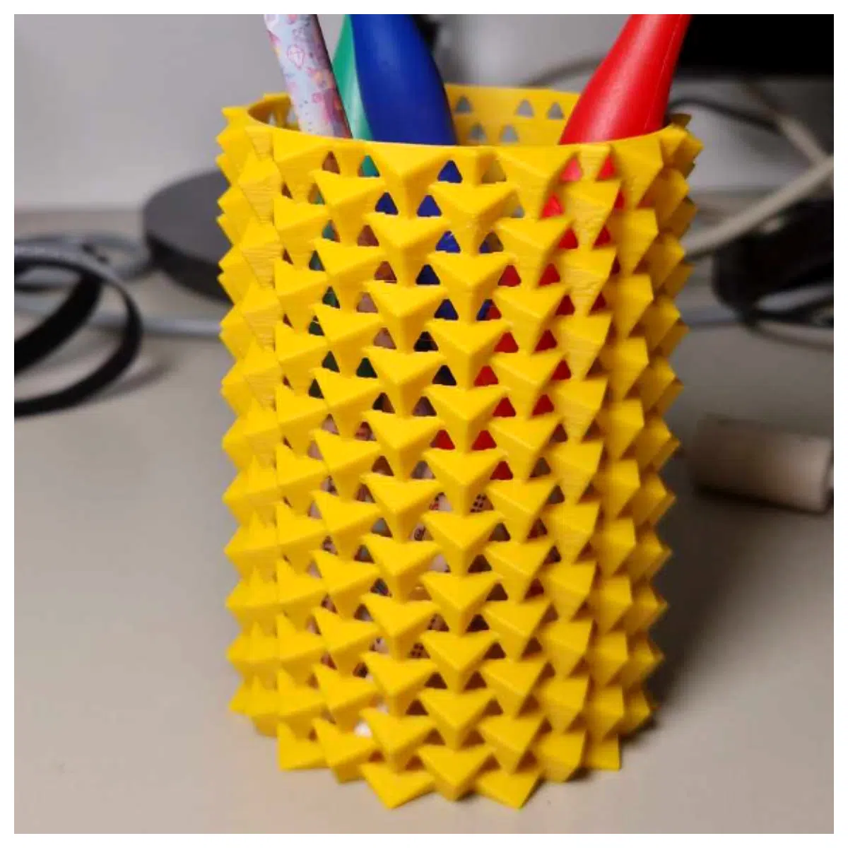 Triangular Pencil Holder Creative Geometric Pen Case Student Stationery Multi Compartment Organizer Desk Decoration Pen Holder Accessories Pen Box