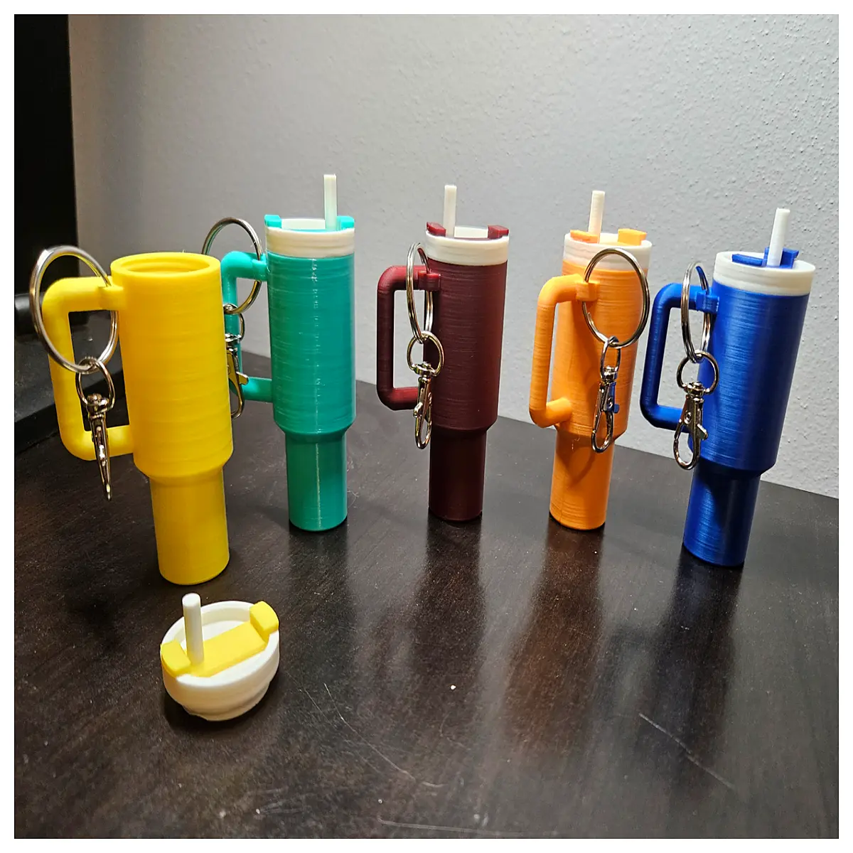 Cup Holder Keychain Lip Balm Case Phone Stand Mobile Accessory Holder Phone Support Bracket
