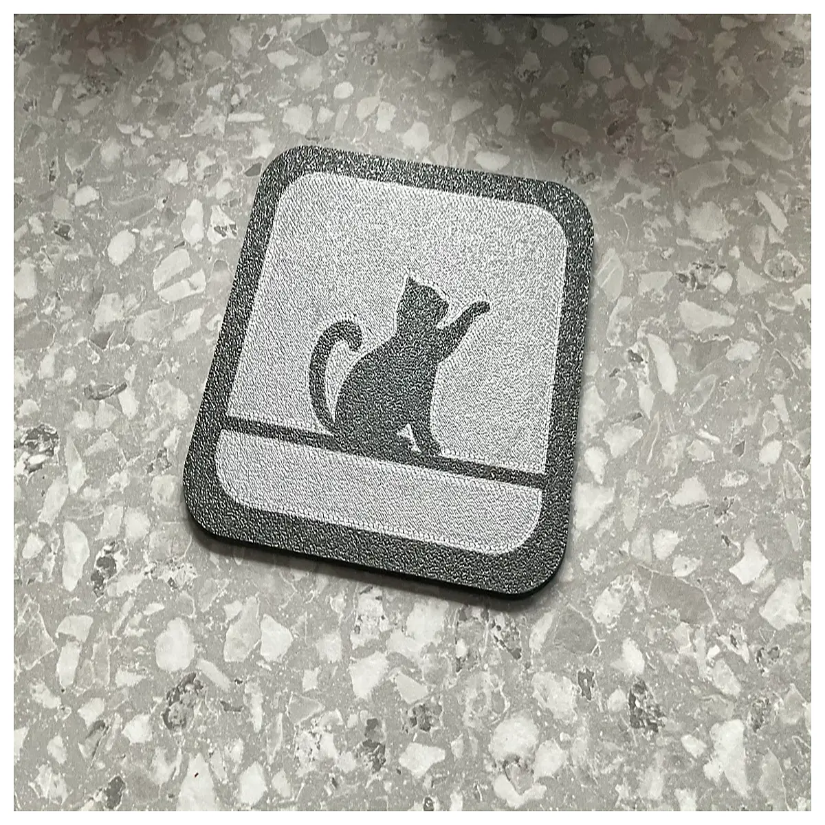 Cat Bed Cushion Pet Comfort Pad Indoor Cat Bed Rest Cushion Cat Sleep Mat Soft Filling Suitable for Small to Large Cats
