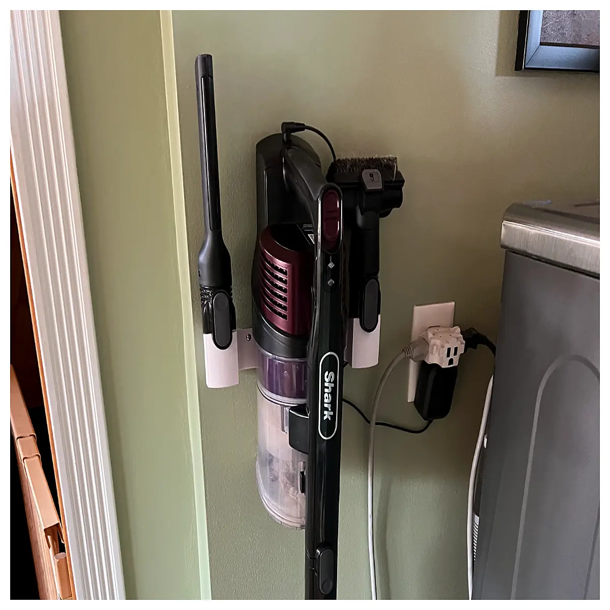 shark cordless vacuum wall mount holder bracket storage dock for nv series rotatable