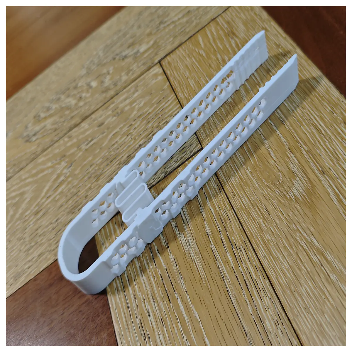 Food Picks Convenient Food Grabber Snack Gripper Food Accessories Kitchen Tools Food Clips Meal Grabbers