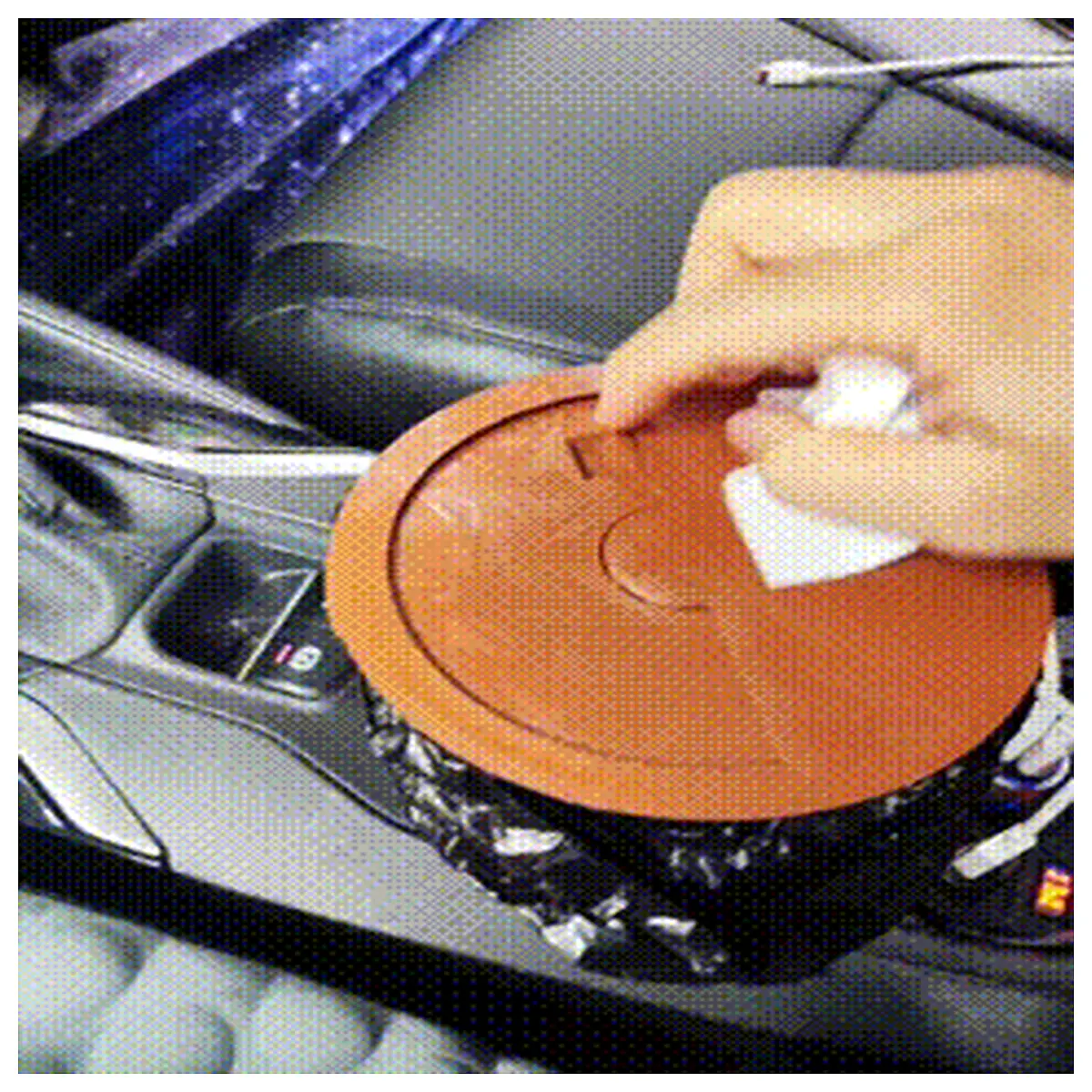 Mobile Trash Can with Latch Latching Trash Bucket Vehicle Waste Receptacle Lid equipped Waste Bin Car Trash Storage Trash Can Accessories
