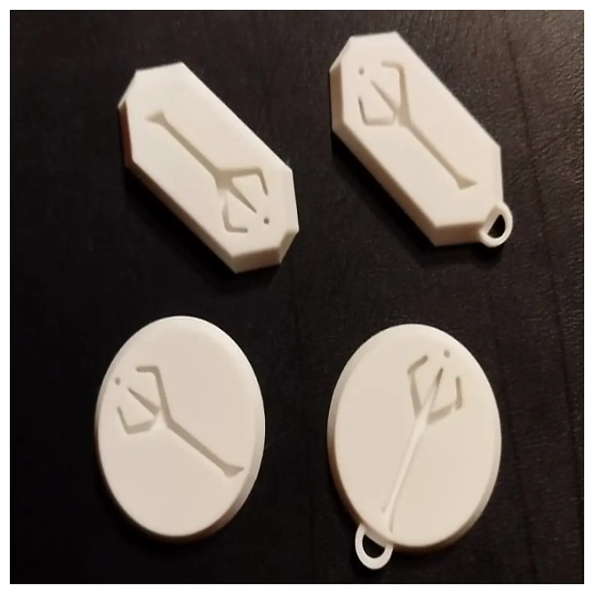 Bleach Hunter x Hunter Pendant Necklace Cosplay Accessory Game Merchandise Collector s Item Bleach Hunter x Hunter Mark Pendant