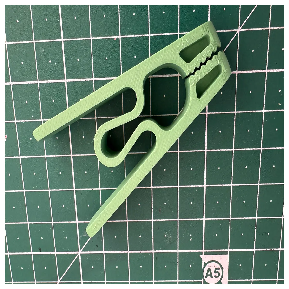 duty spring clips for cables plastic binder clips for papers mini clothes pegs for crafts