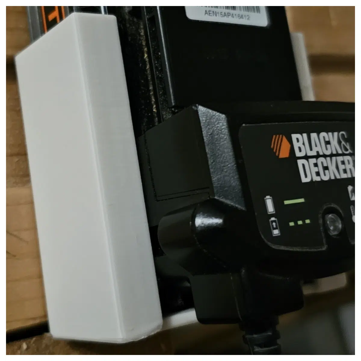 20V Battery Wall Mount Charger Holder Installation Battery Tool Accessories Fast Charging Compatibility