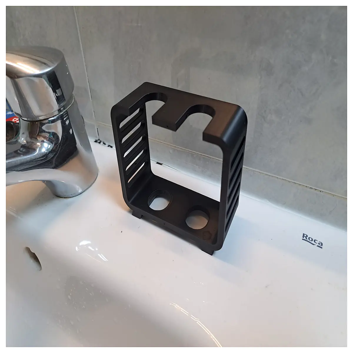 Toothbrush Holder Organizer Bathroom Shelf for Toothbrushes Toothpaste Wall Mounted Brushes Home Cleaning Supplies Toothbrush Stand