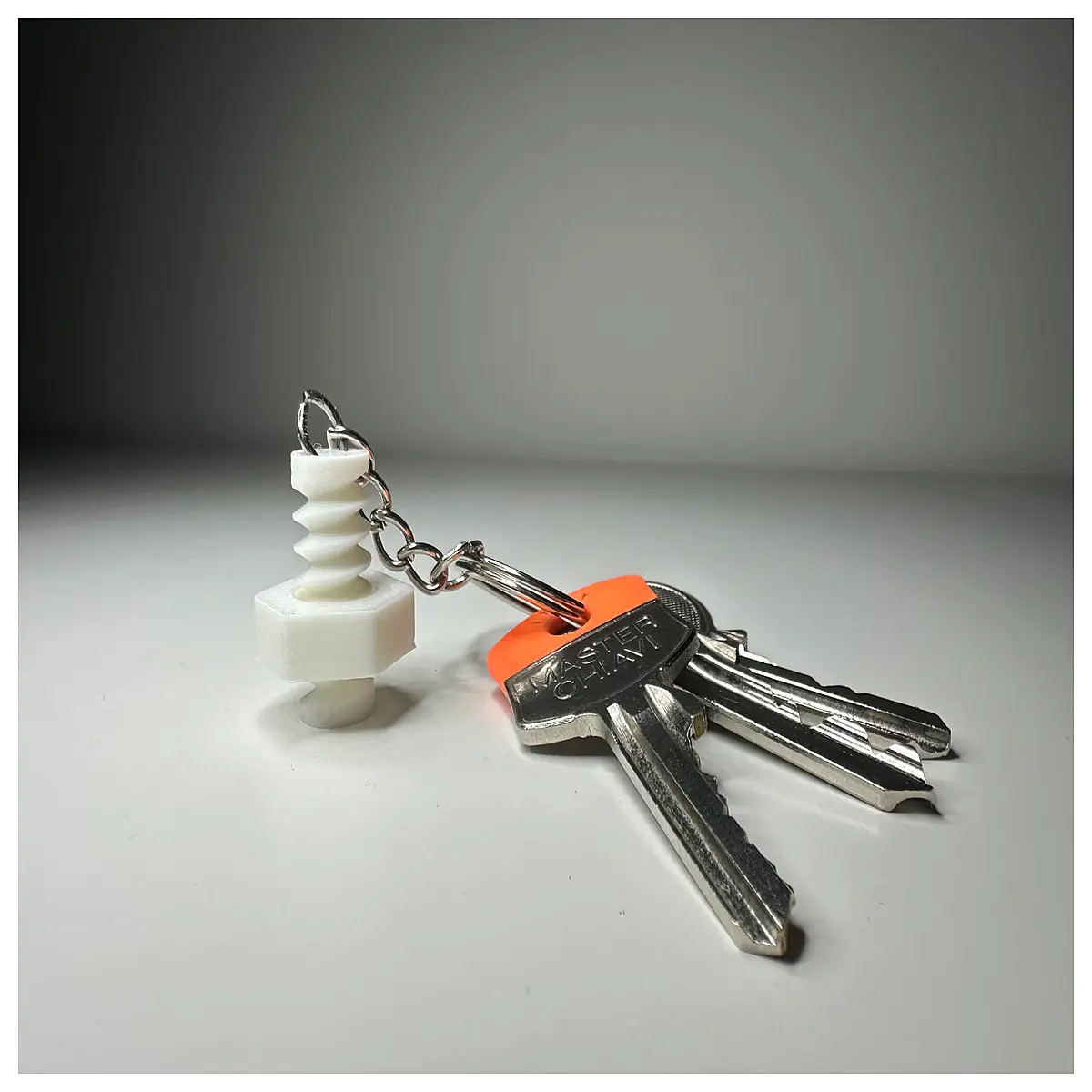 Mini Bolt Keychain Stress Relief Tool Pressure Release Keyring Micro Bolt Portable Relaxation Accessory Print Version
