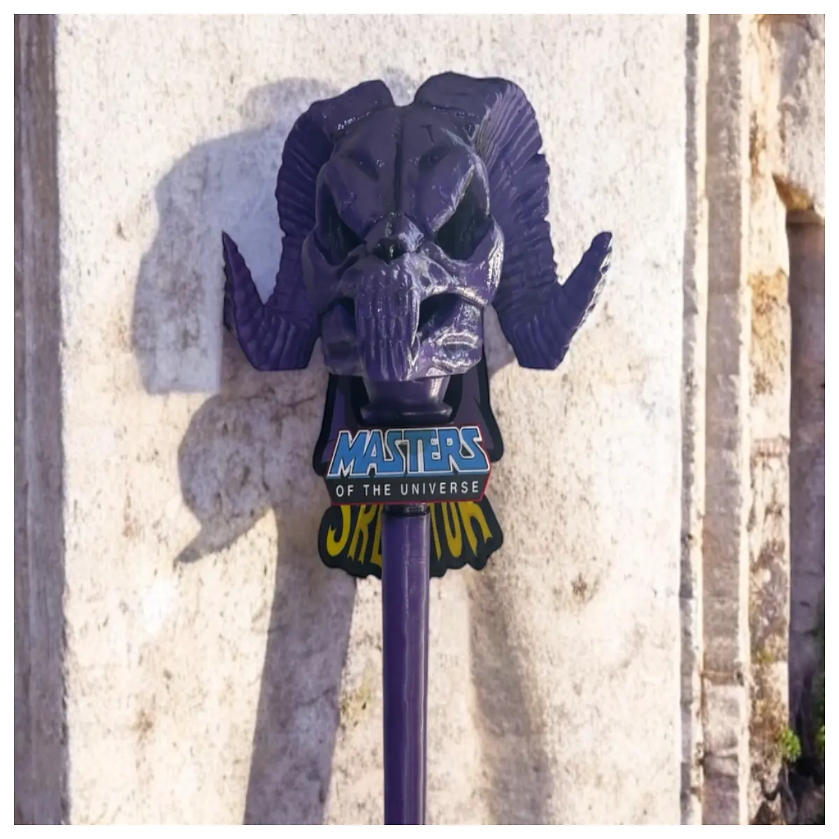 gothic skull scepter wall decor dark fantasy king staff hanging art metal skeleton throne room decoration macabre royal sceptre mount for bedroom