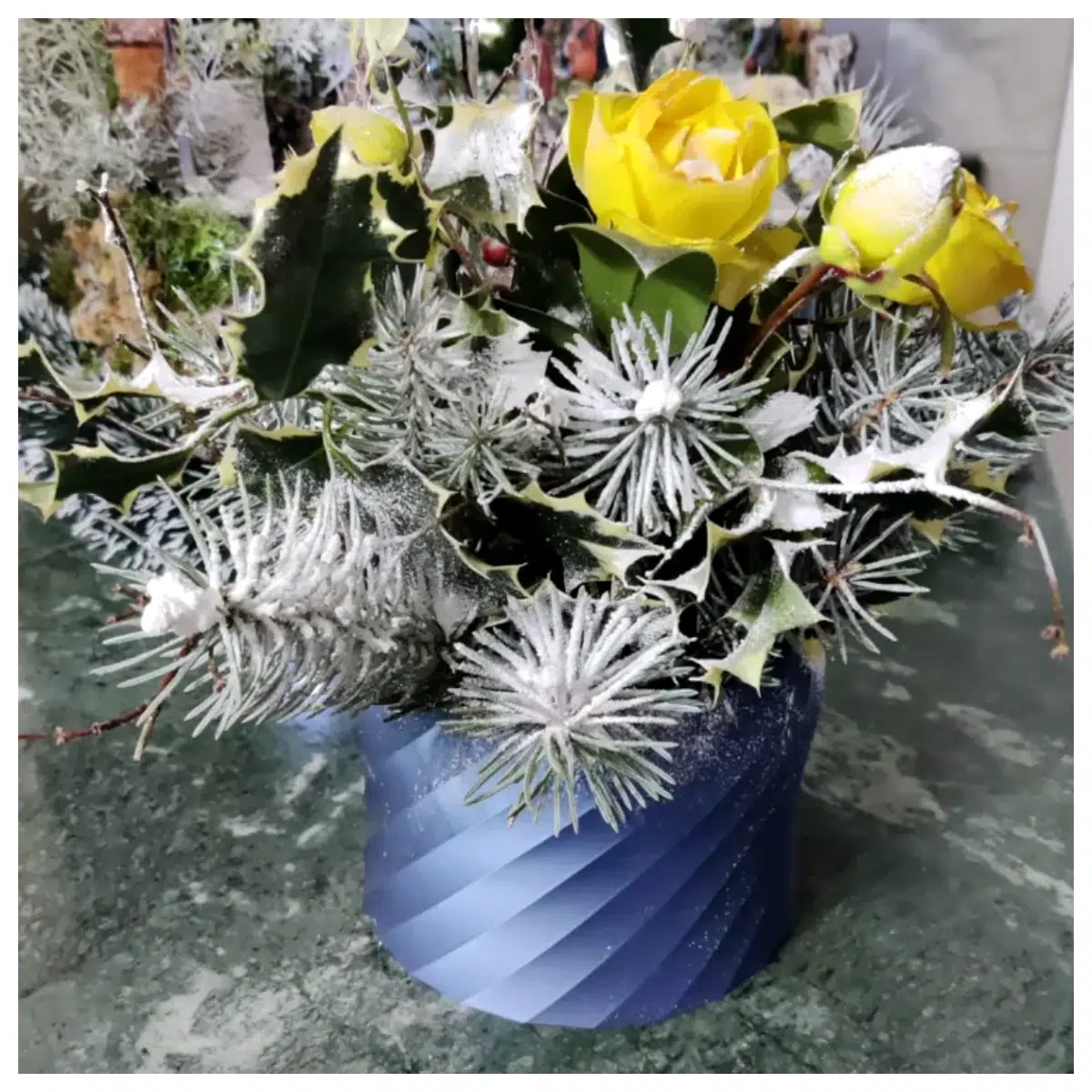 Christmas Vase Decoration Festive Gift Christmas Ornament Holiday Decor Creative Vase