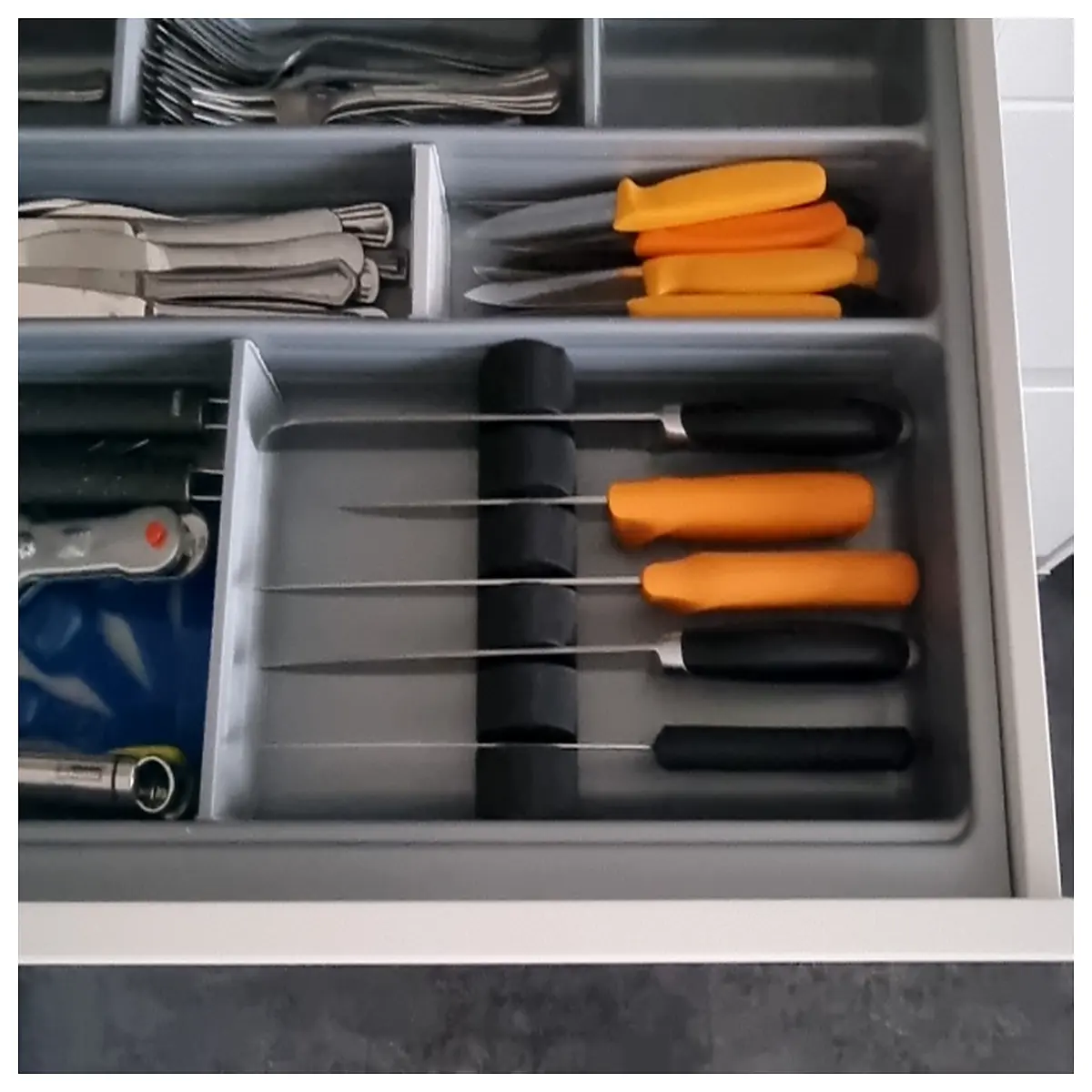 DanKuchen Rack Storage Solution Kitchen Tool Display Stand Organizer Essential Kitchen Accessories