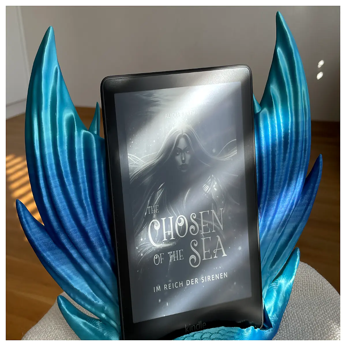 Mermaid Tail Tablet Holder No Support Needed Reader Stand Phone Stand Underwater Reading Support Floating Stand