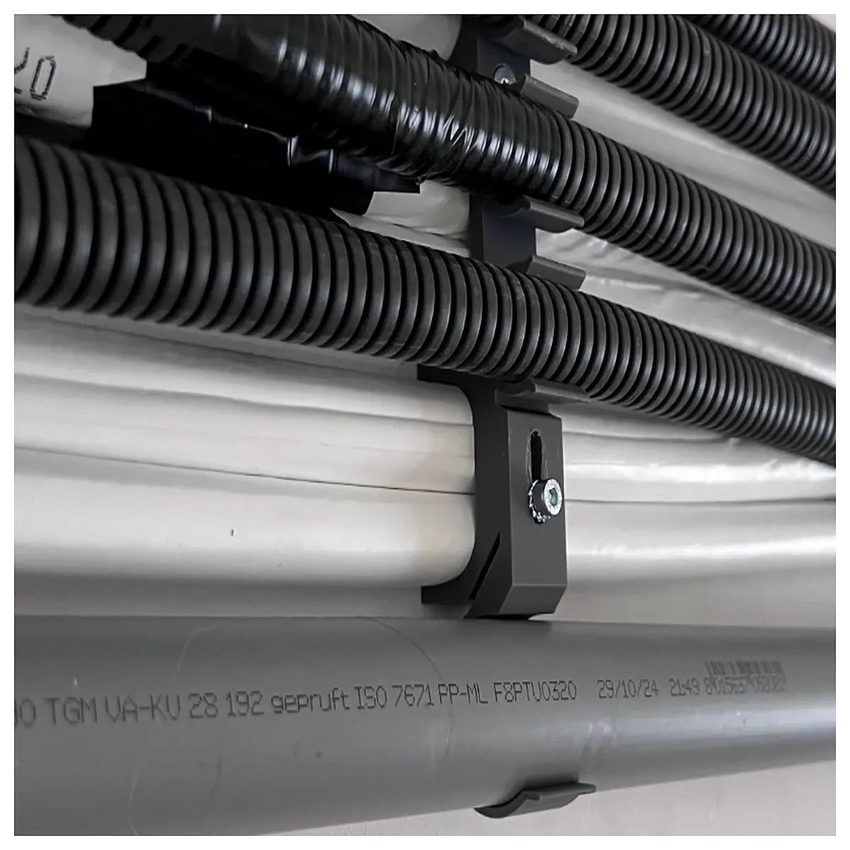 duty hvac duct support hanger strap bracket for air conditioning ventilation pipe system installation