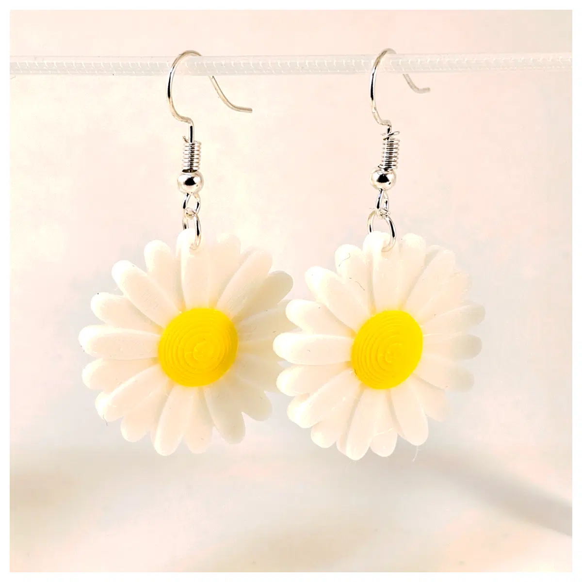 Daisy Earrings Women s Floral Earring Delicate Romantic Gift Graduation Present for Girlfriend Jewelry Accessories