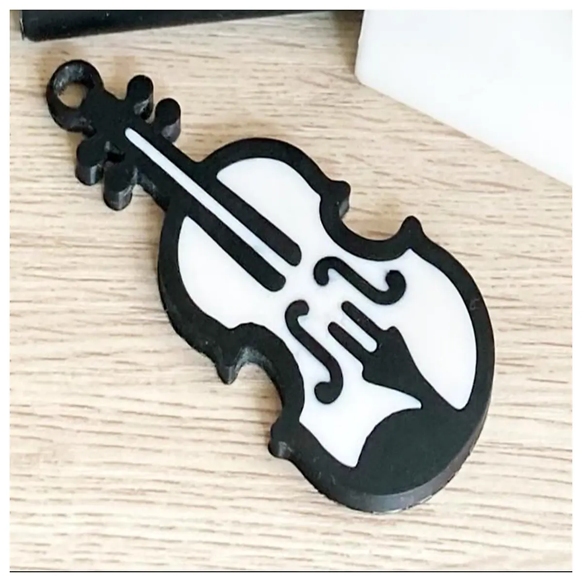 violin keychain for musicians music lover gift string instrument charm violinist accessory musical note pendant