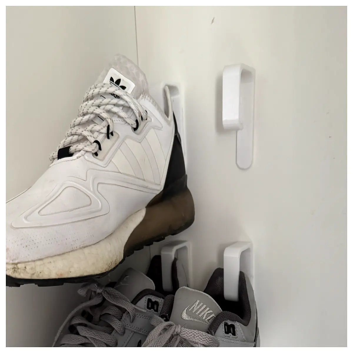Adhesive Shoe Rack Hooks Wall Mounted Storage Space Saving Multi Tier Hanging Home Shoe Organizer Shoe Bracket Accessories