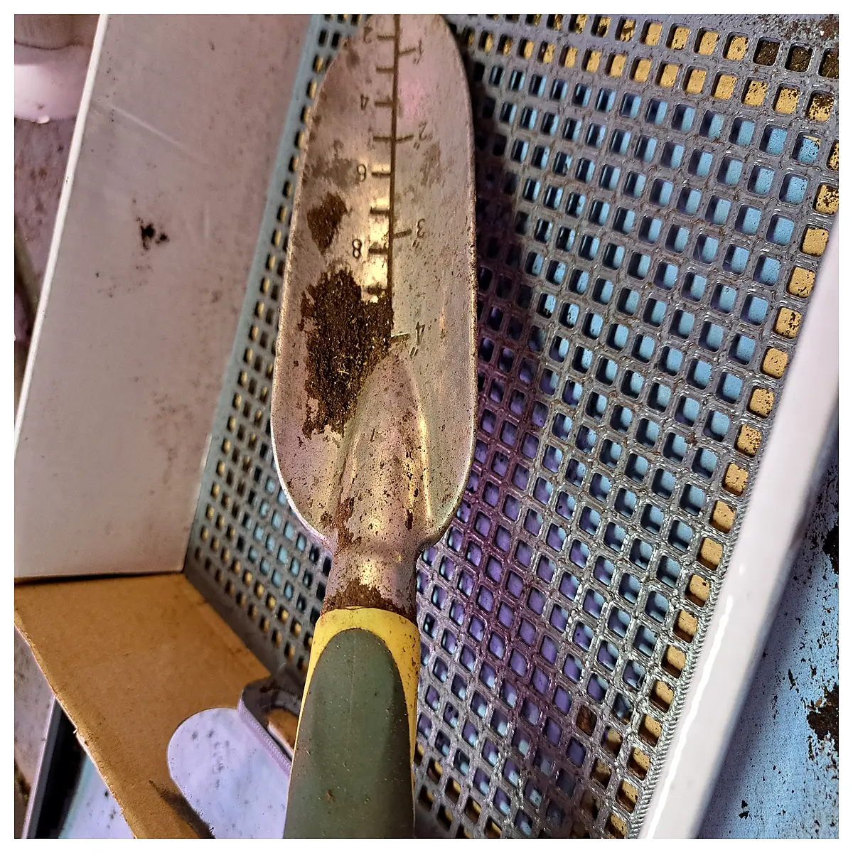 vibrating soil sieve shaker lab testing equipment for particle size analysis and aggregate grading