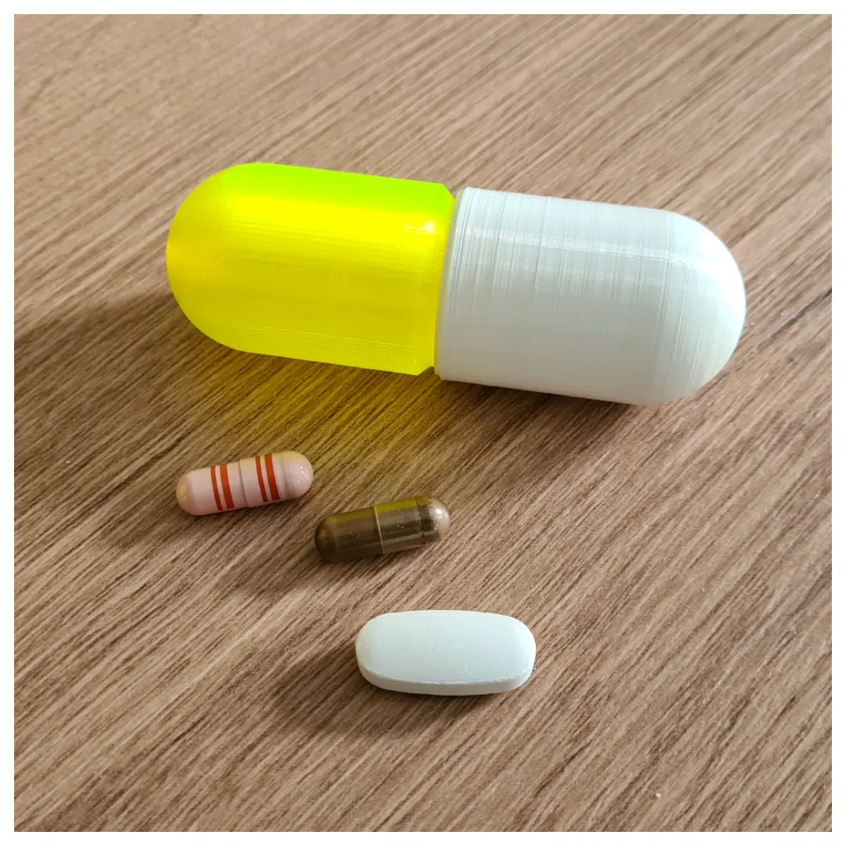 Capsule Shaped Pill Organizer Child Dosage Control Portable Baby Medication Aid Pill Box Medicine Storage