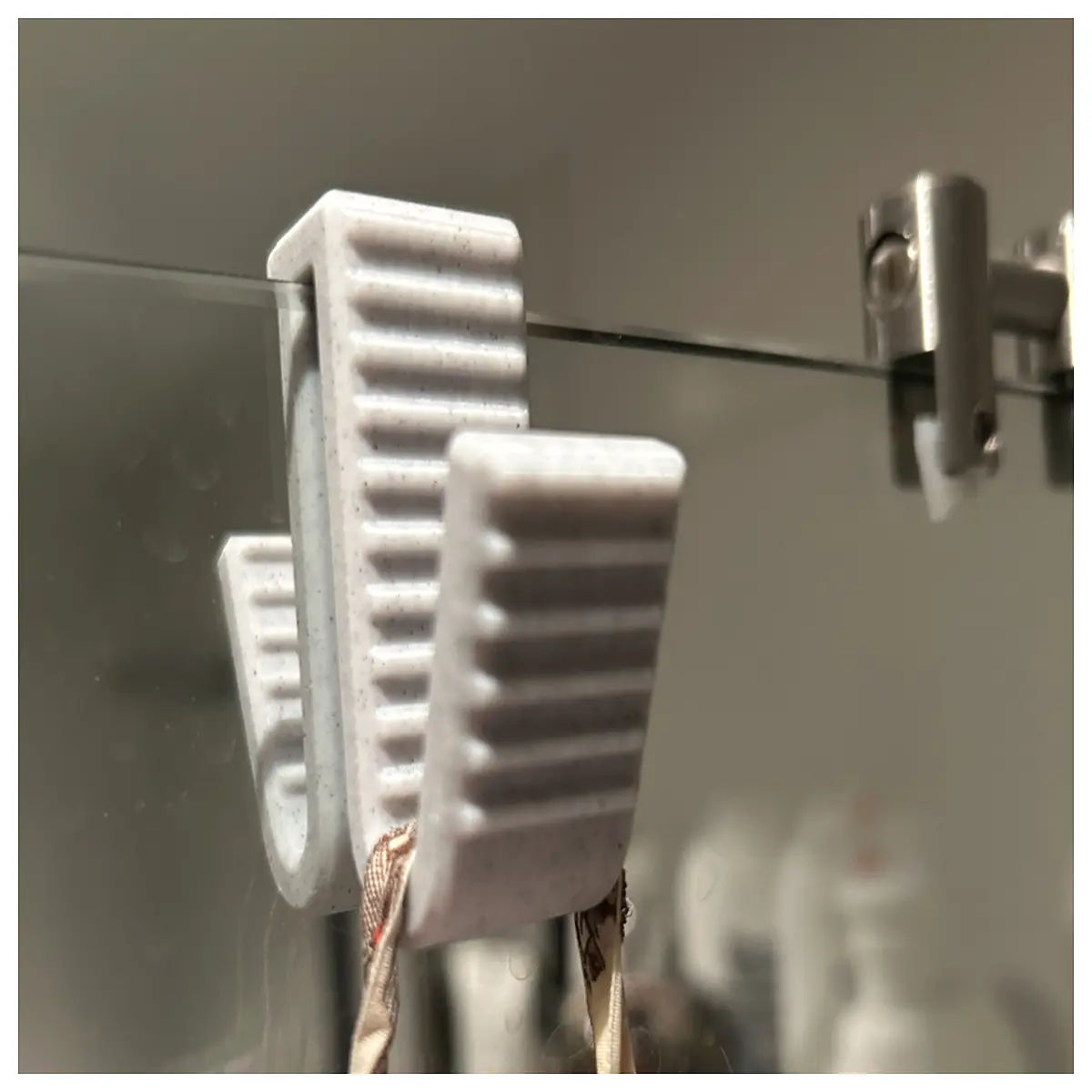 Shower Room Hooks 567mm Proof Bathroom Wall Mounting Hooks Bathroom Shelf Accessories