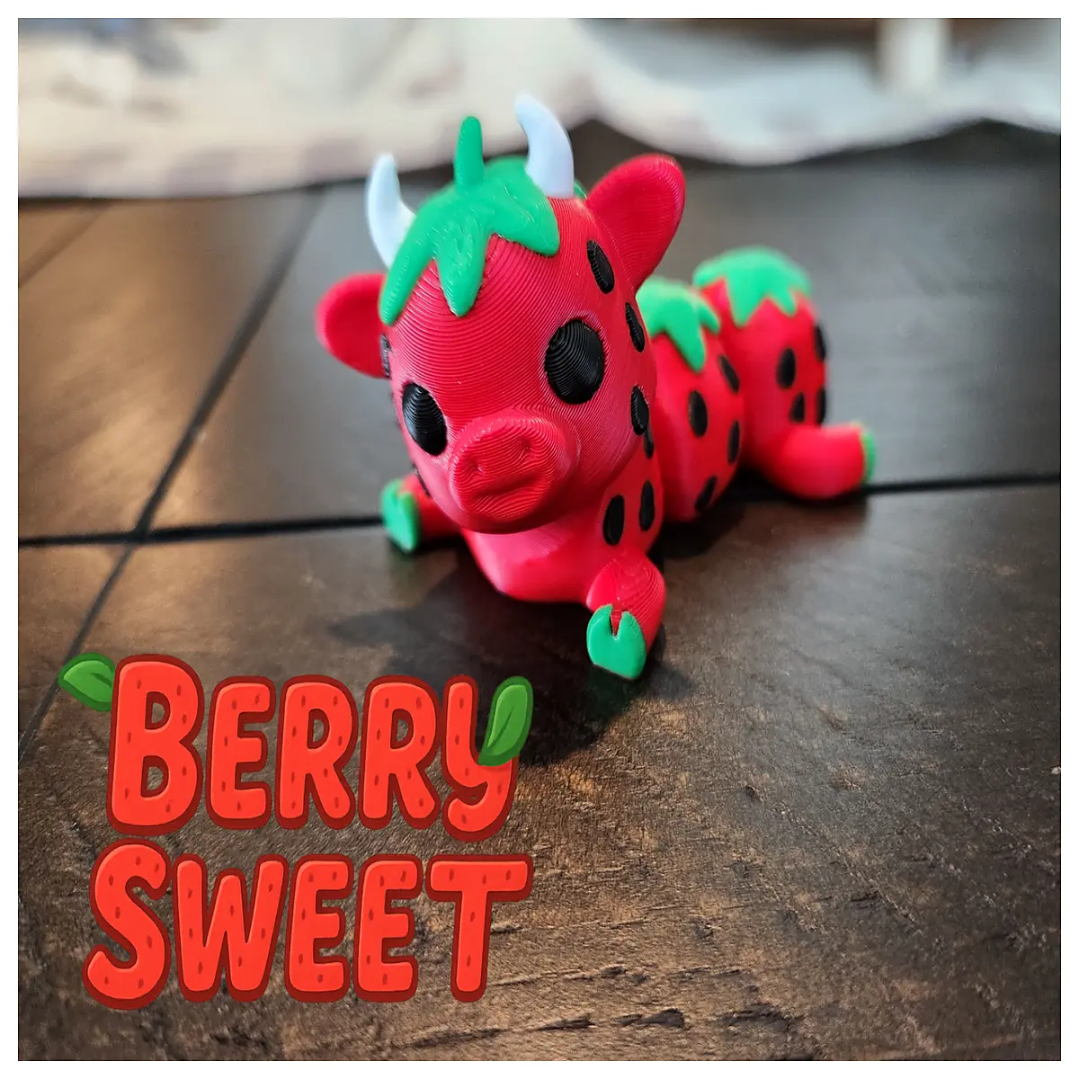 Strawberry Cow Movable Joint 3D Model Kids Toy Model Animation Character Modeling Game Character 3D Printing